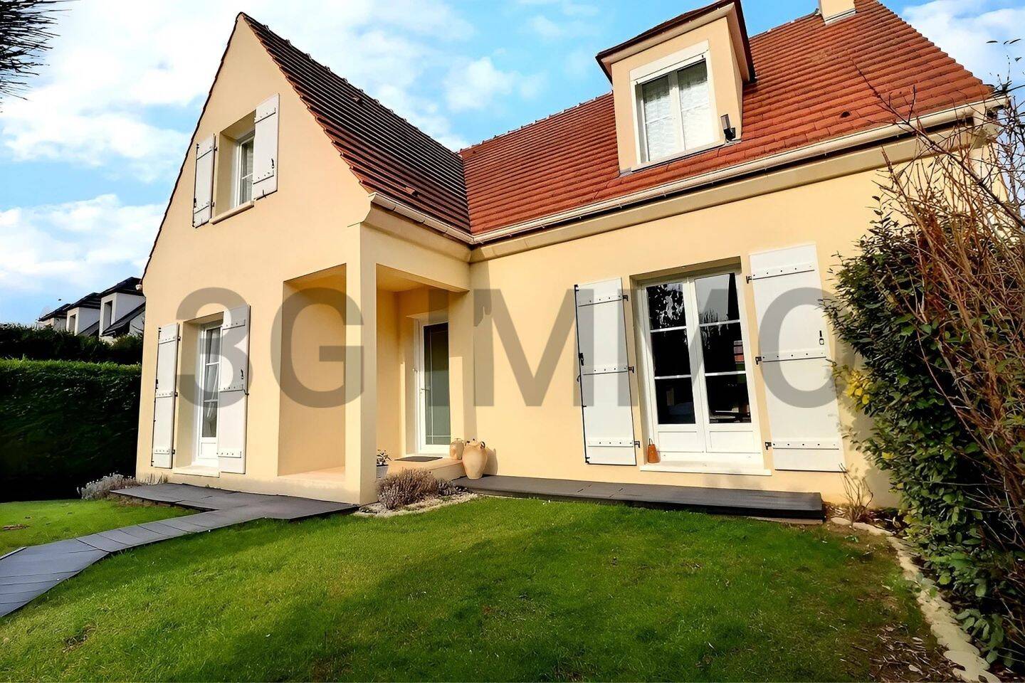 Maison à vendre, 163m², VERNEUIL EN HALATTE