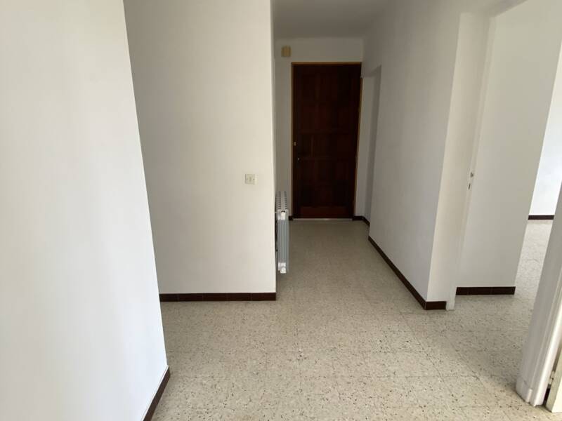 Maison à louer, 71m², SOLLIES PONT