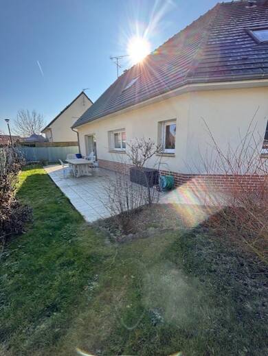 Maison à vendre 335 000 € 6 pièces 5 chambres 152 m² 377 m² de terrain Longueau 80330
