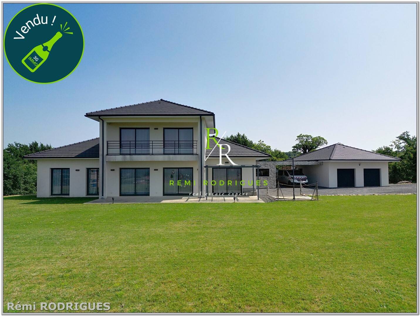 Maison à vendre, 196m², SAUVAGNON