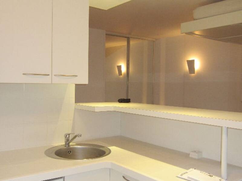 Maison à louer, 26m², PARIS 20E