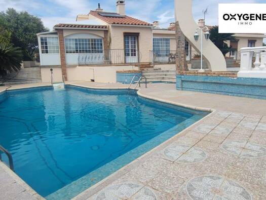 Maison de plain-pied à vendre 549 000 € 7 pièces 5 chambres 158 m² 1 564 m² de terrain Villelongue-dels-Monts 66740