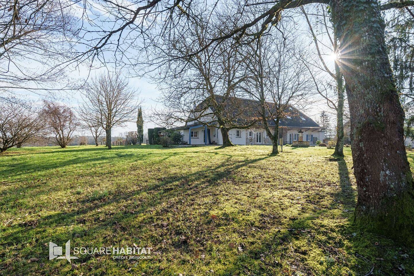 Maison à vendre, 327m², DOLE
