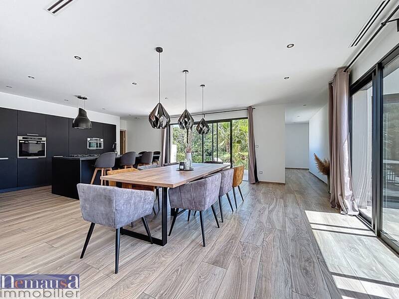 Maison à vendre, 240m², NIMES