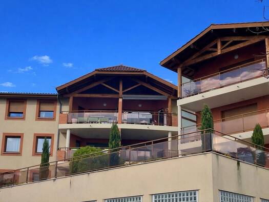 Appartement à louer 745 € 2 pièces 1 chambre 53,8 m² 3ème étage Centre Ville Roche-la-Molière 42230