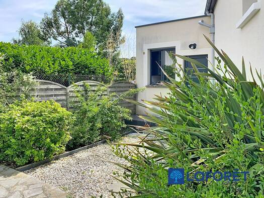 Maison de plain-pied à vendre 625 000 € 5 pièces 3 chambres 100 m² 400 m² de terrain Aigremont 78240