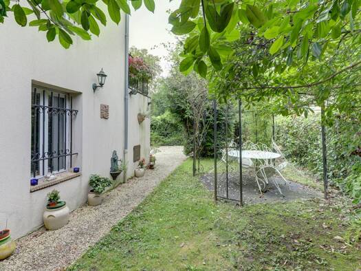 Maison à vendre 379 000 € 5 pièces 3 chambres 154 m² 200 m² de terrain Vichy 03200