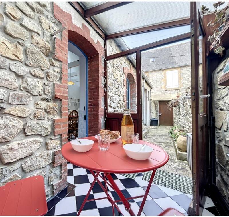 Maison à vendre, 97m², CAMARET SUR MER