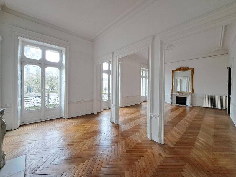 Maison à louer, 216m², NANTES