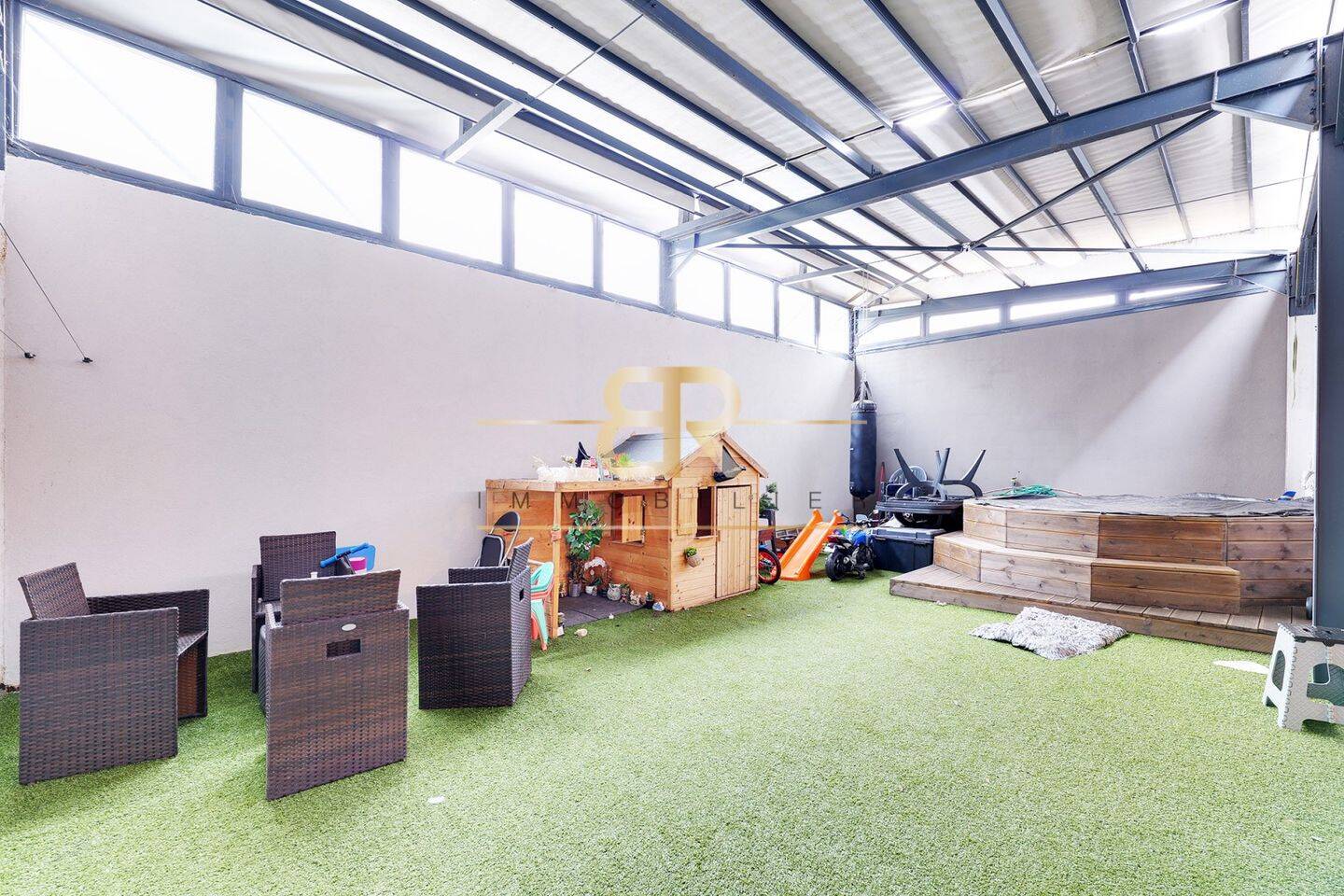 Maison à vendre, 125m², SAINT MAUR DES FOSSES