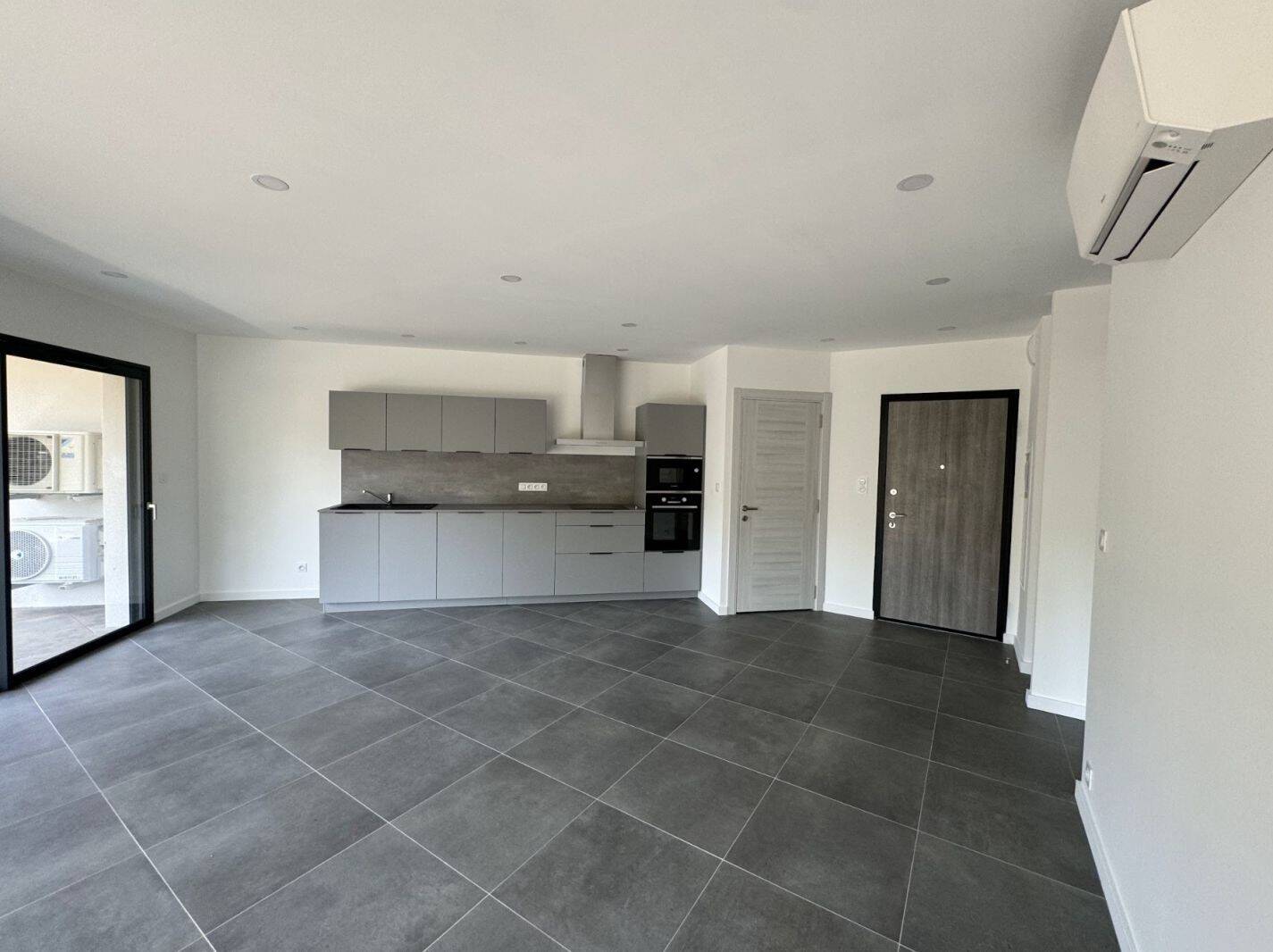 Maison à louer, 51m², AJACCIO