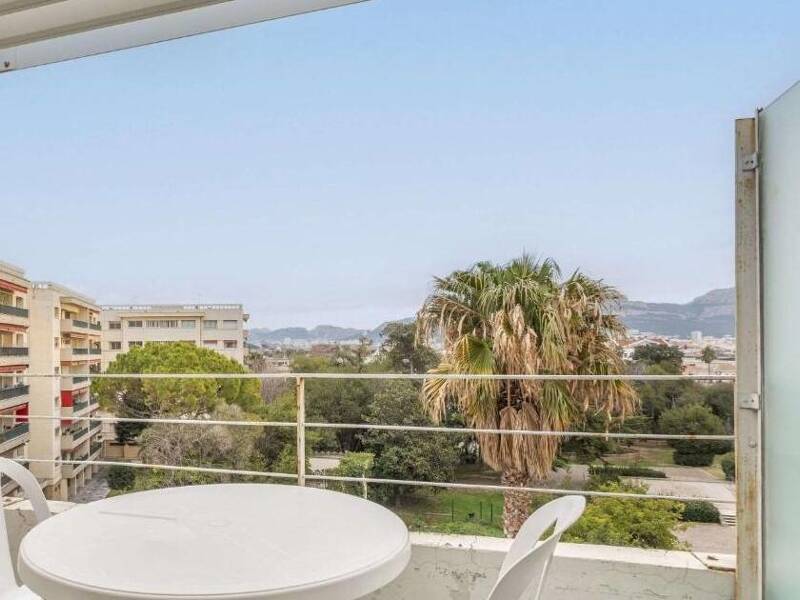 Maison à louer, 22m², MARSEILLE 8E