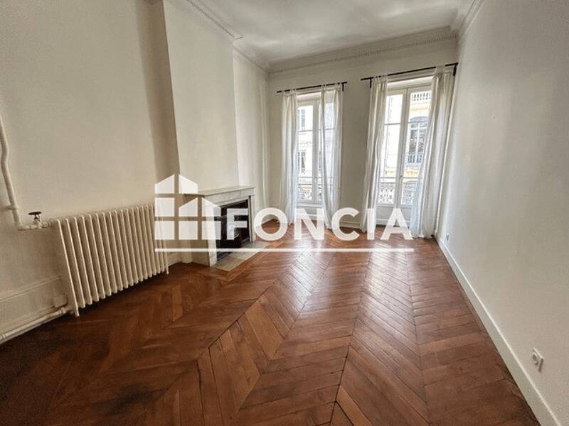 Maison à louer, 93m², LYON 7E