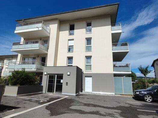 Parking à louer 79 € 15 m² Nord Ouest Rumilly 74150