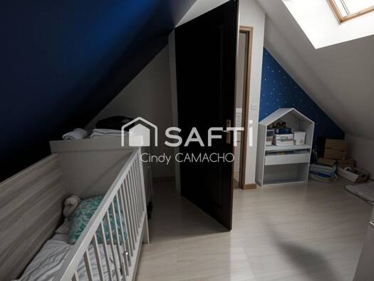 Maison à vendre 148 000 € 8 pièces 3 chambres 97 m² 766 m² de terrain Poix-de-Picardie 80290