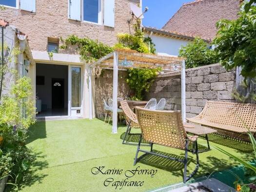Maison à vendre 250 000 € 5 pièces 3 chambres 113 m² 175 m² de terrain Capestang 34310