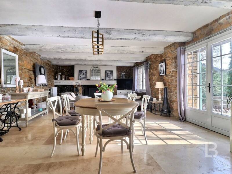 Maison à vendre, 390m², MEOUNES LES MONTRIEUX