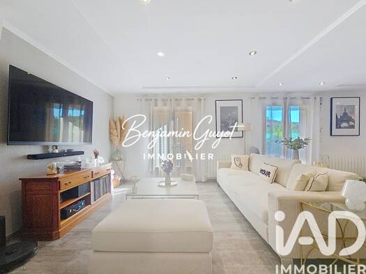 Maison à vendre 579 000 € 4 pièces 3 chambres 108 m² 136 m² de terrain Maurice Jeanpierre Le Cannet 06110