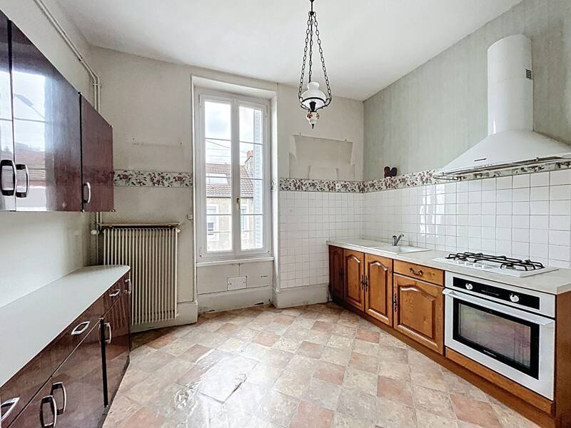 Maison à vendre, 181m², LE CREUSOT