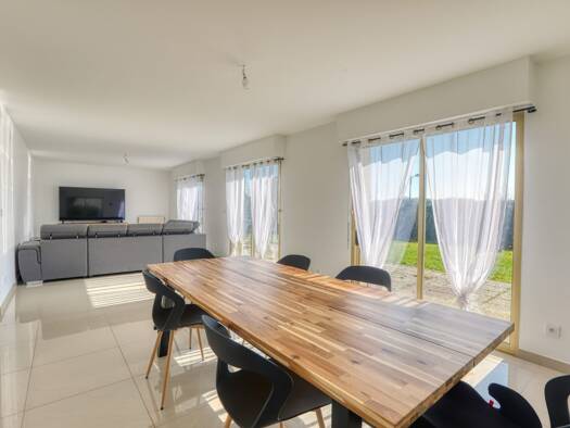 Maison à vendre 289 900 € 5 pièces 3 chambres 132,8 m² Saint-Clair-sur-Epte 95770