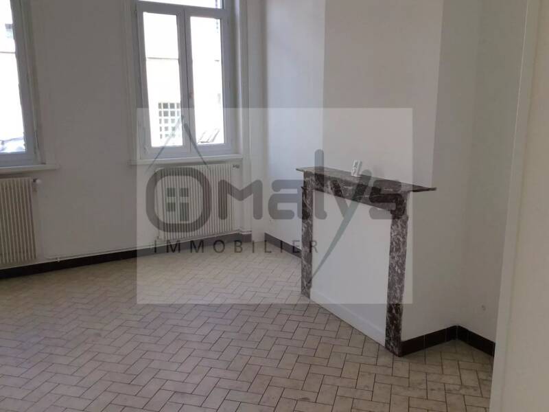 Maison à louer, 77m², AIRE SUR LA LYS