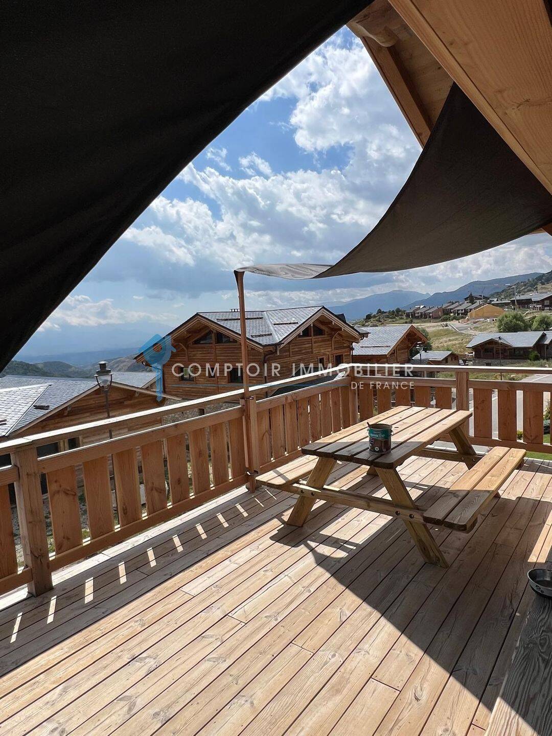 Maison à vendre, 222m², FONT ROMEU ODEILLO VIA