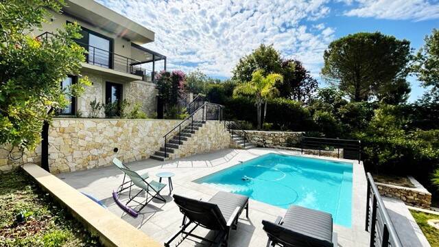 Maison à vendre, 162m², TOURRETTES SUR LOUP