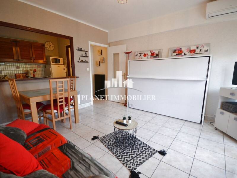 Maison à louer, 28m², JUAN LES PINS