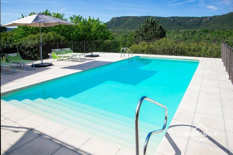 Maison à vendre, 351m², BAGNOLS EN FORET