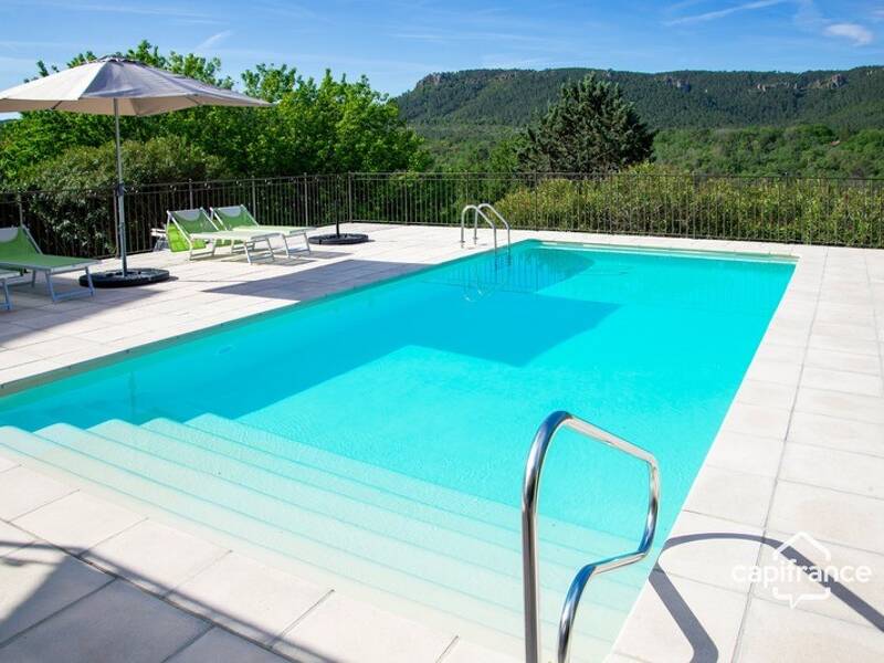 Maison à vendre, 351m², BAGNOLS EN FORET