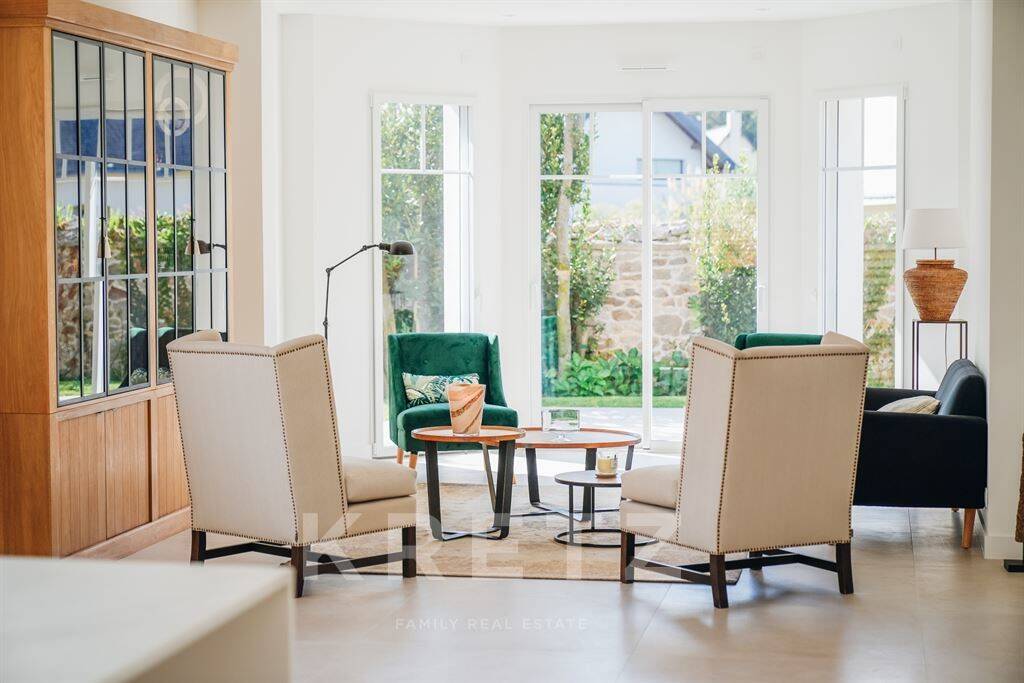 Maison à vendre, 184m², LE POULIGUEN