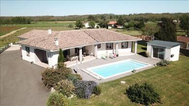 Maison de plain-pied à vendre 398 790 € 5 pièces 4 chambres 163 m² 2 000 m² de terrain Bessens 82170