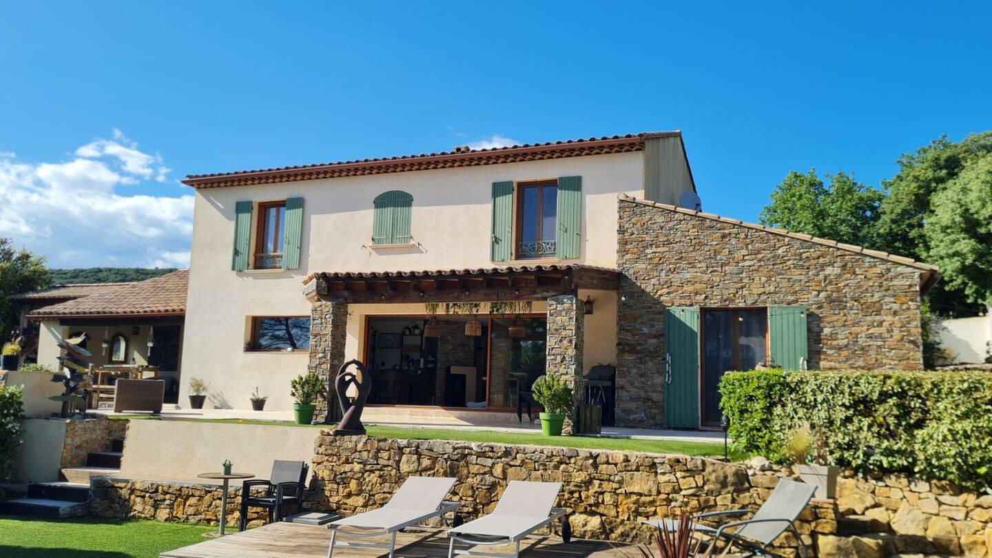 Maison à vendre, 195m², SAINTE ANASTASIE SUR ISSOLE