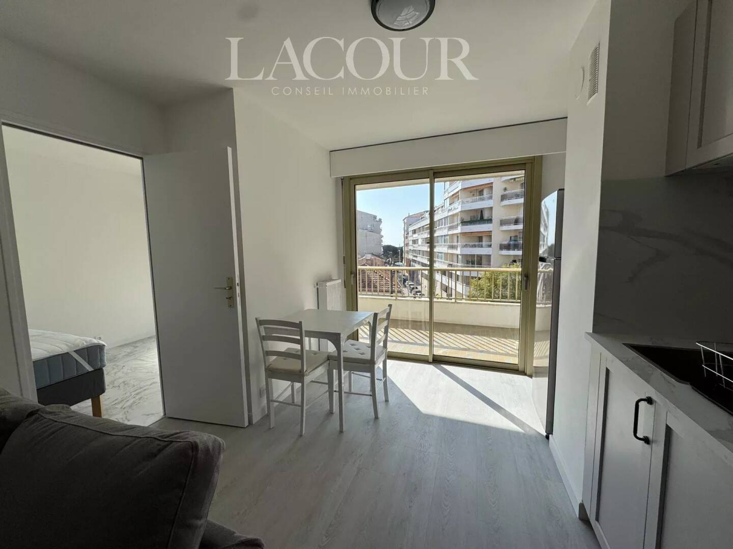 Maison à louer, 33m², CANNES