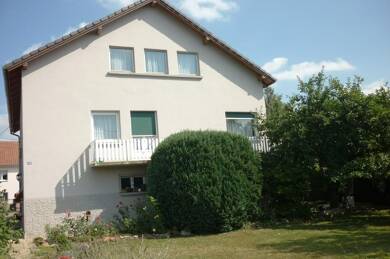 Maison à vendre 147 500 € 8 pièces 3 chambres 145 m² 1 322 m² de terrain Sarraltroff 57400