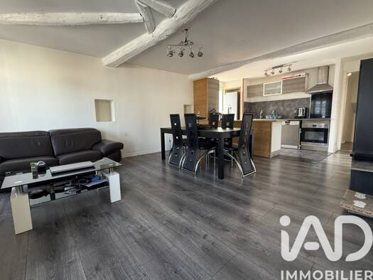 Appartement à vendre 69 000 € 3 pièces 2 chambres 65 m² Étage 2/2 Mauzé-sur-le-Mignon 79210