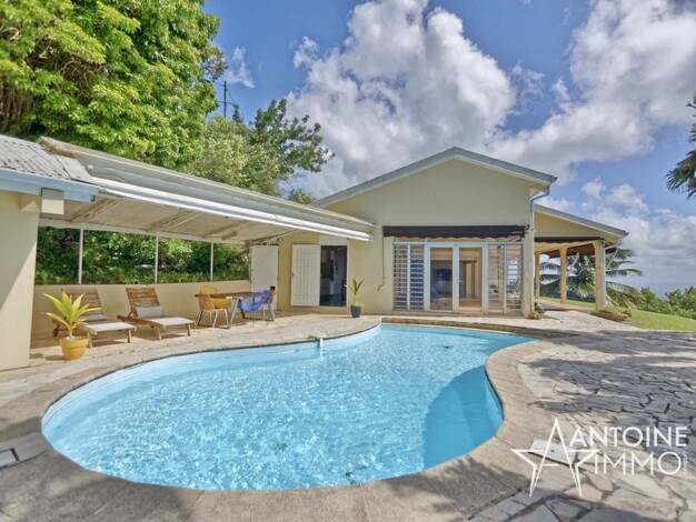 Villa à vendre 845 000 € 5 pièces 4 chambres 231 m² 3 812 m² de terrain Case-Pilote 97222