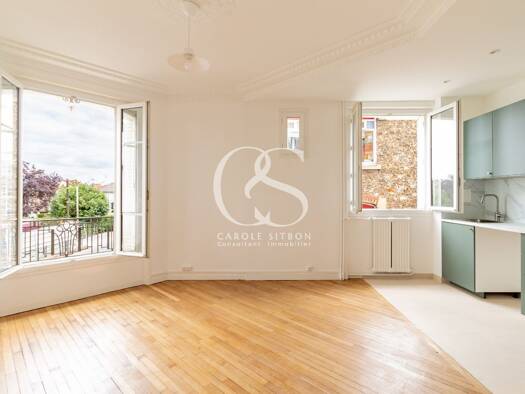 Appartement à vendre 240 000 € 2 pièces 1 chambre 43,5 m² Étage 3/4 Gabriel Péri-Estienne d'Orves Colombes 92700