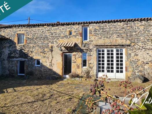 Maison à vendre 99 900 € 3 pièces 2 chambres 120 m² 415 m² de terrain Rentières 63420