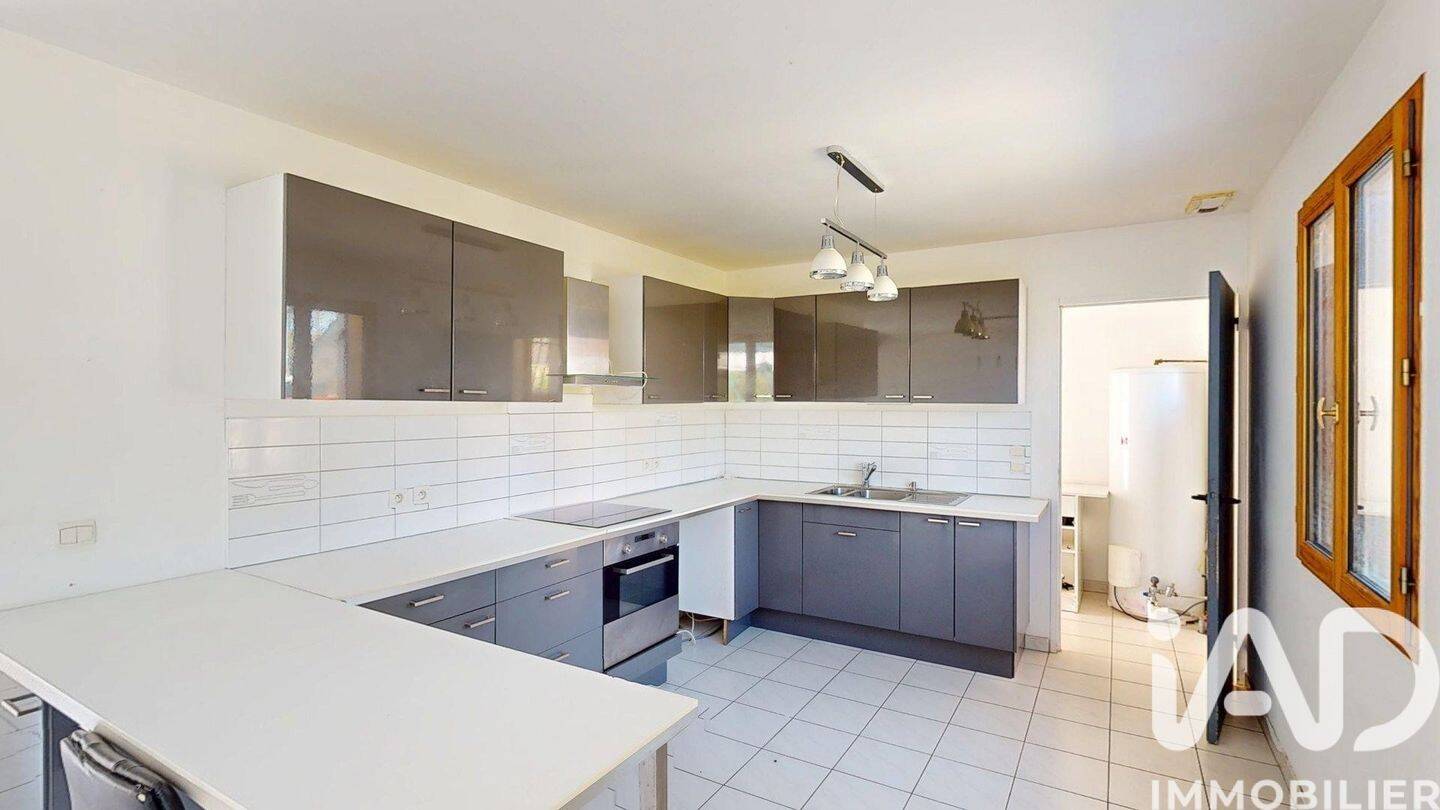 Maison à vendre, 111m², FERRIERES EN GATINAIS