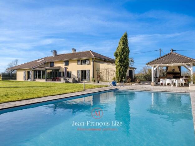 Maison à vendre 645 000 € 7 pièces 4 chambres 408 m² 6 900 m² de terrain Boissey 01190