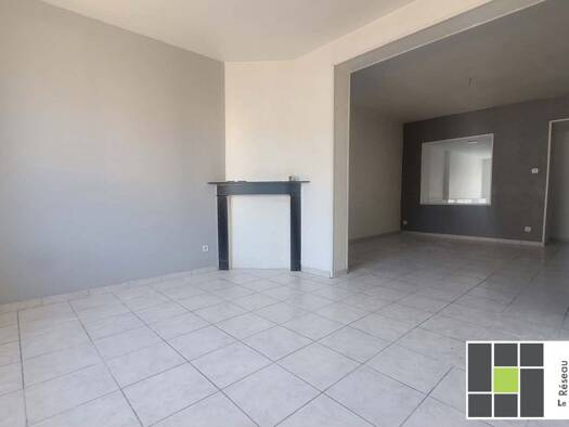 Maison à vendre 87 000 € 7 pièces 3 chambres 89 m² 176 m² de terrain Hautmont 59330