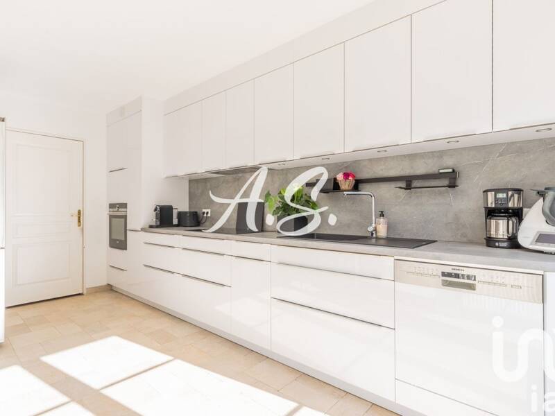 Maison à vendre, 212m², VERRIERES LE BUISSON
