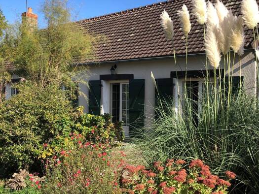 Maison de plain-pied à vendre 127 900 € 5 pièces 3 chambres 102 m² 1 560 m² de terrain Prissac 36370