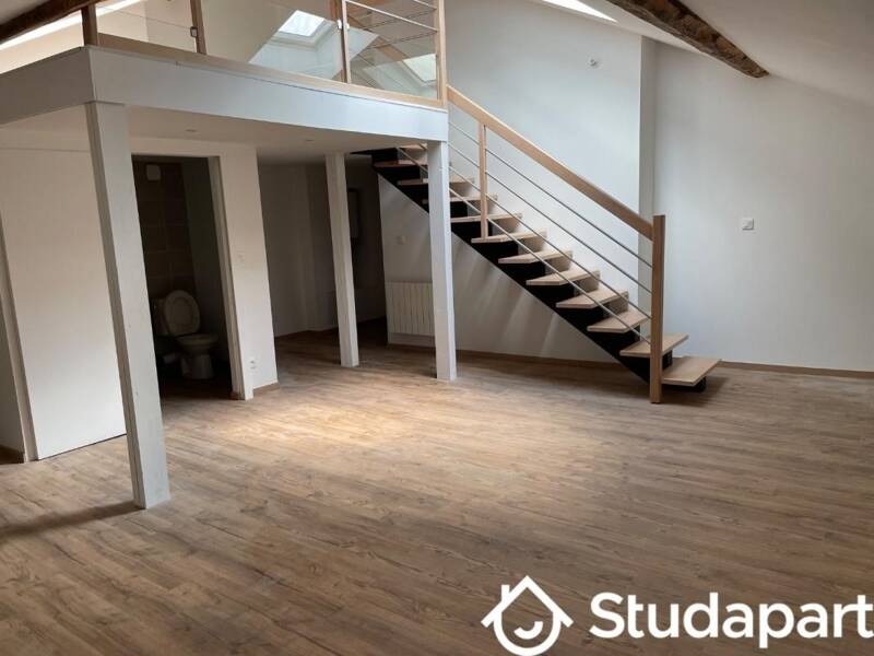 Maison à louer, 51m², SAINT ETIENNE