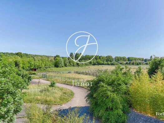 Immeuble à vendre 4 680 000 € 600 m² Hippodrome Maisons-Laffitte 78600