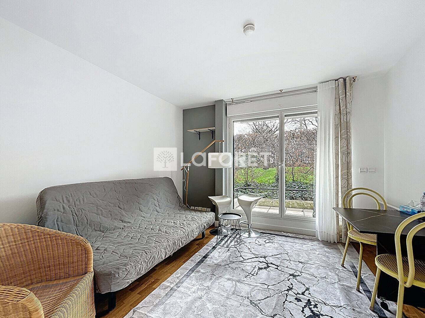 Maison à louer, 21m², COURBEVOIE