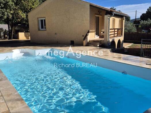 Villa à vendre 495 000 € 4 pièces 3 chambres 85 m² 1 970 m² de terrain Méounes-lès-Montrieux 83136