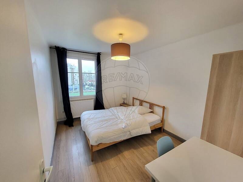 Maison à louer, 68m², LYON 8E