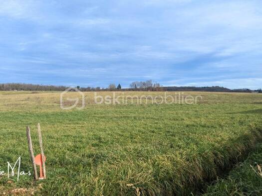 Terrain constructible viabilisé à vendre 30 600 € 1 142 m² de terrain Saint-Georges 47370